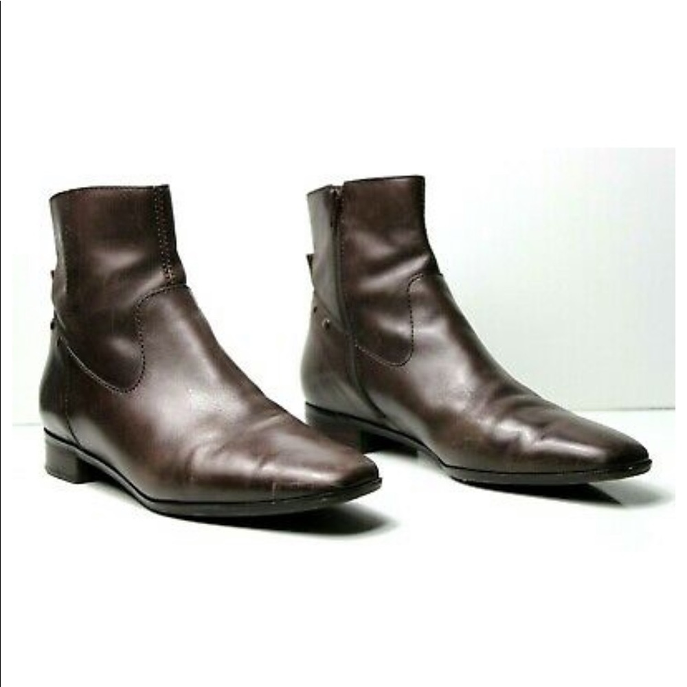 Mod, beatle look brown leather ankle boots